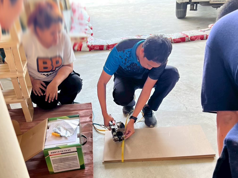 จัดส่งเครื่องรัดสายพลาสติกระบบลม รุ่น AQD-19 โรงงานเฟอร์นิเจอร์ พุทธมณฑลสาย 2