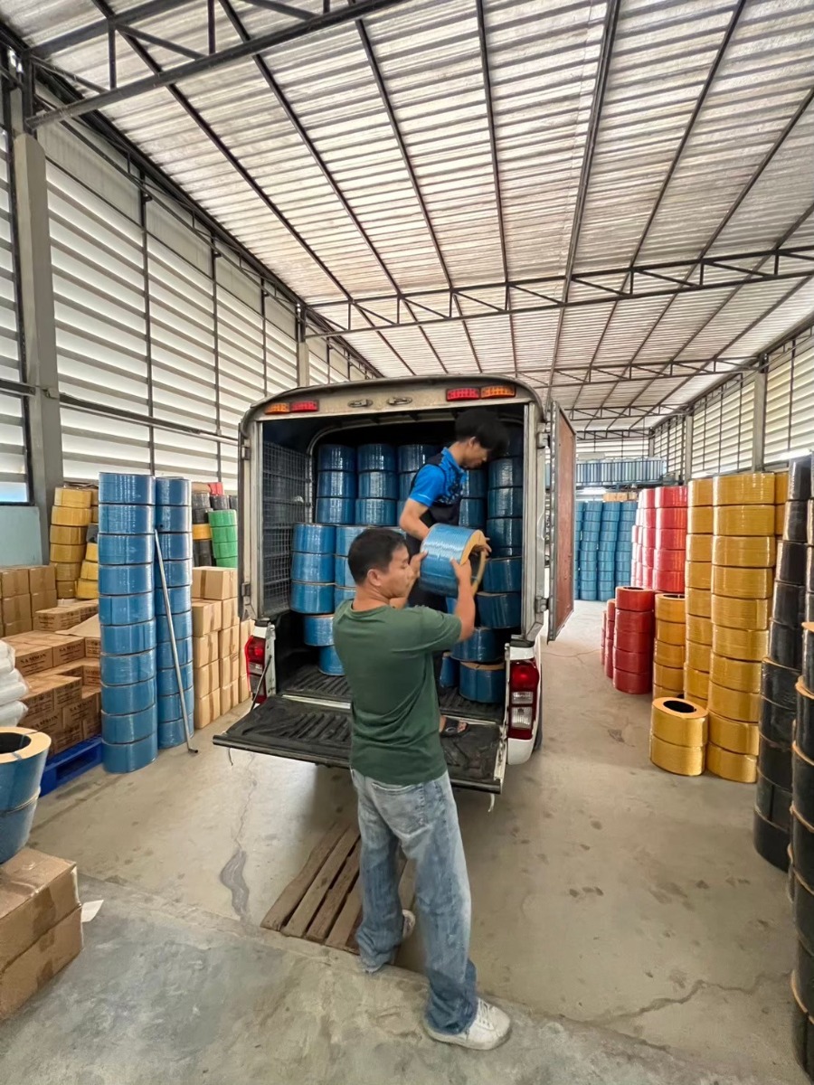 สายรัดพลาสติก PP สีฟ้า 9mm.