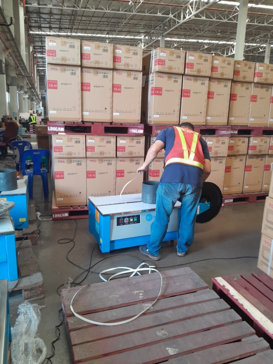 จัดส่งเครื่องรัดกล่องทรงเตี้ย รุ่น WE-801L
