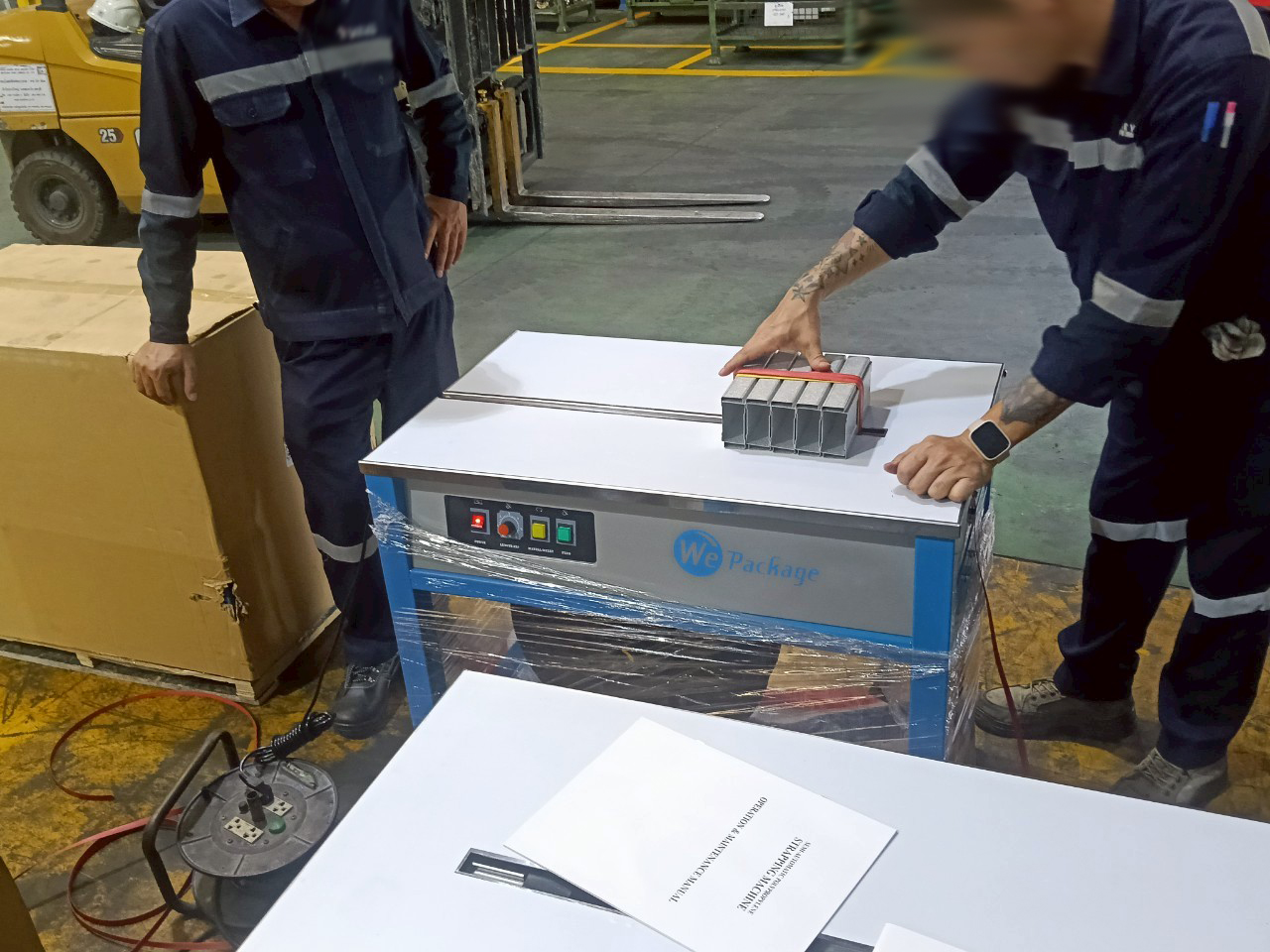 เครื่องรัดกล่อง รุ่น WE-801U